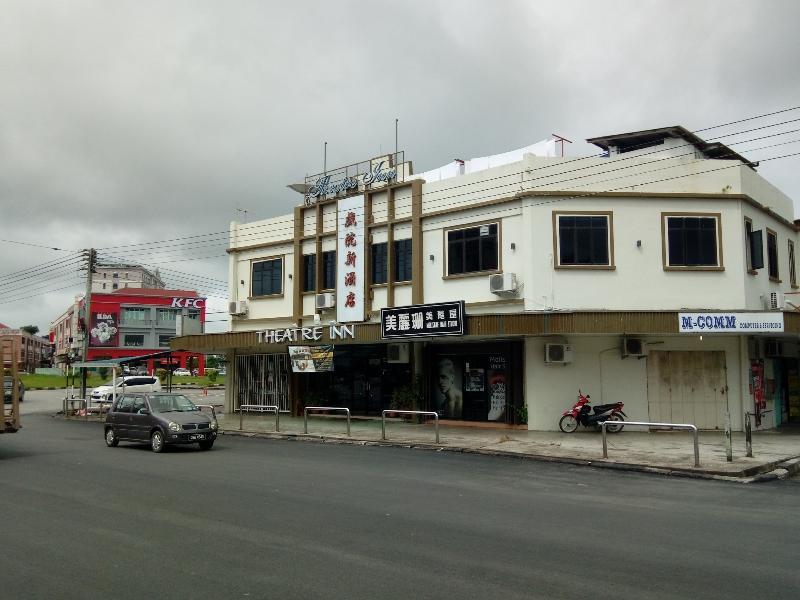 Theatreinn Sri Aman Екстериор снимка